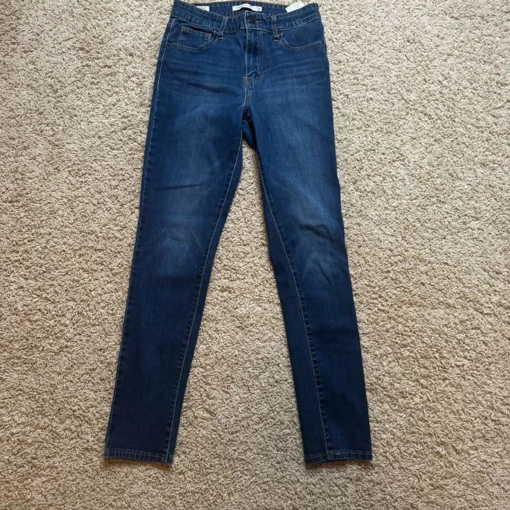 Women’s Levi’s Blue Denim High Rise Skinny Jeans Size 26